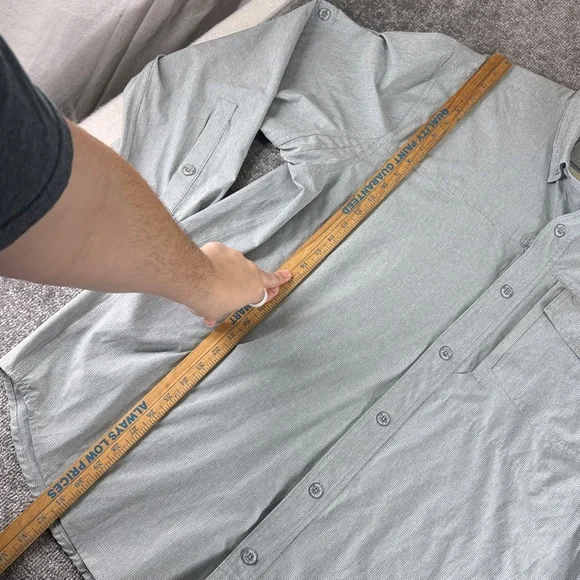 Duluth Trading Co Button Down Sol Survivor Shirt Standard Fit Mens XL Blue Gray - Picture 2 of 6